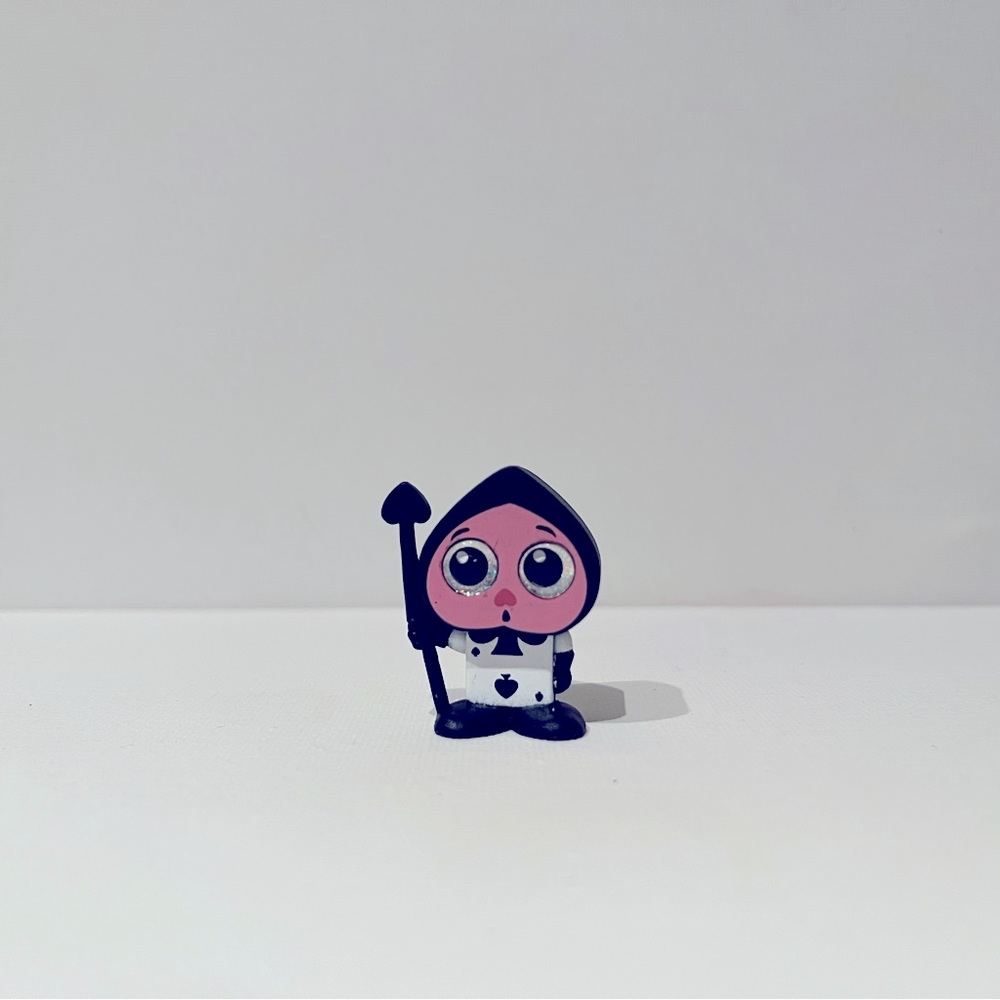 Disney Doorables Series 8 Black Card